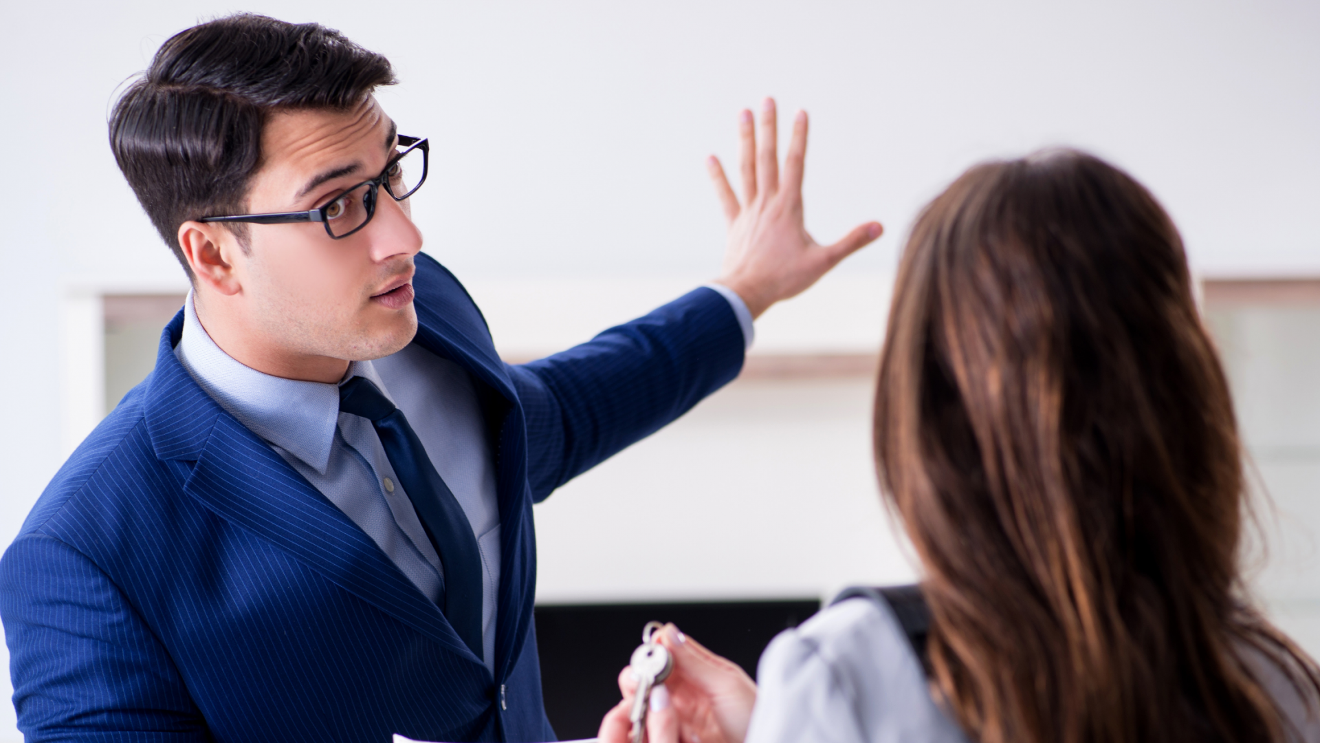 10 examples of real estate agent lies